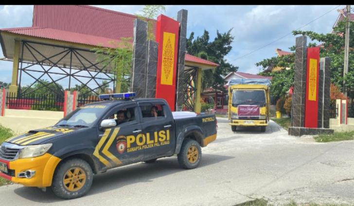 Pengawalan Logistik Pilkada ke Gudang KPU Pelalawan Berjalan Lancar