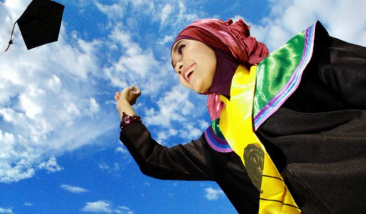 Mau Kuliah Gratis? Ini Surat Edaran Pejabat Riau yang Wajib Diketahui