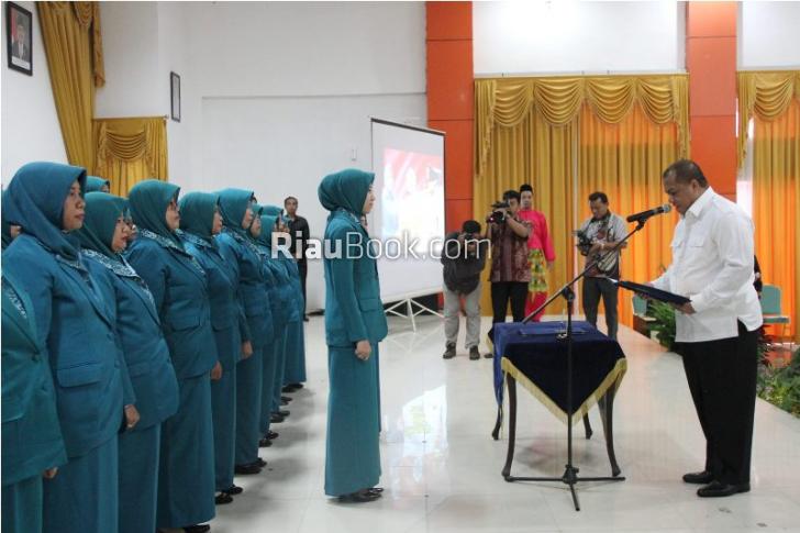 Dalam Pengukuhan Pengurus, Bupati Yopi Apresiasi 10 Program Pokok TP PKK Inhu