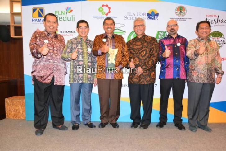 Dianugerahi Penghargaan, Siak Konsisten dalam Penerapan Kebijakan Pembangunan Berwawasan Lingkungan