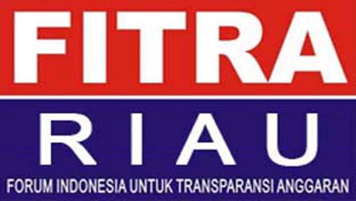 CATATAN KRITIS  KEBIJAKAN DAN SERAPAN ANGGARAN  PROPINSI RIAU TAHUN 2015