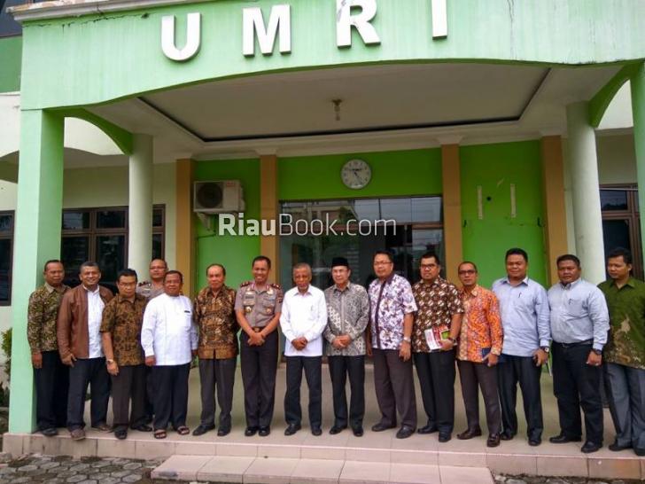 Pererat Silaturahmi, Kapolda Riau Kunjungi PW Muhammadiyah Riau