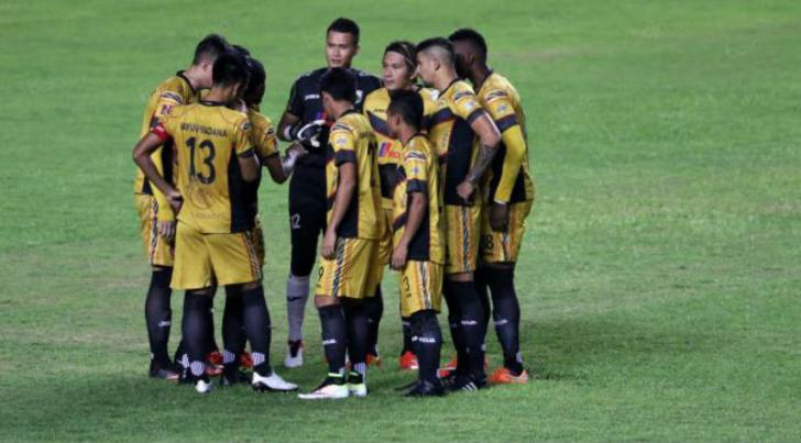 Gol Wahyu Membuat Pendukung Barito Putra Terdiam