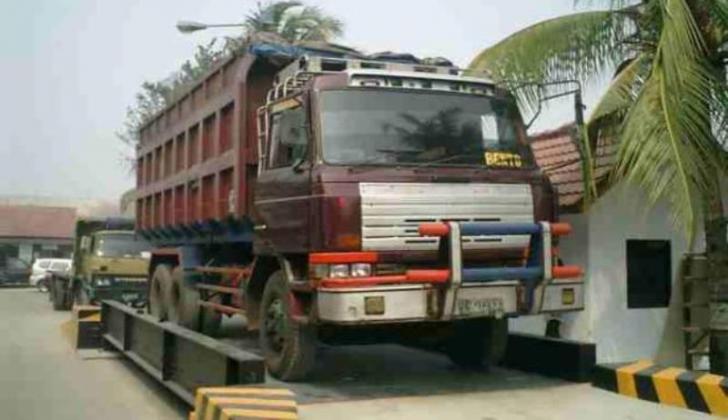 Operasional Jembatan Timbang Dihentikan, Riau Tarik Ratusan Pegawai Lapangan