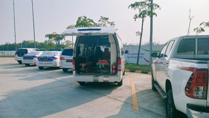Akhir Pekan, PJR Tol Pekbang dan Manajemen HK Gelar Aksi Simpatik Melalui Edukasi, Pelayanan hingga Imbauan Keselamatan