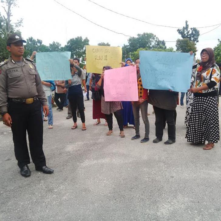 Warga RW 11 Sri Meranti Tuntut Pemilihan Ulang Ketua RW 11, Berikut Kronologisnya.