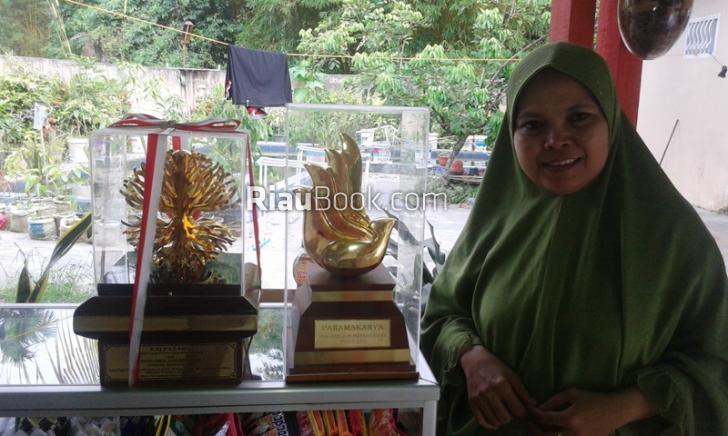 Sofia Sefen dan Kalpataru