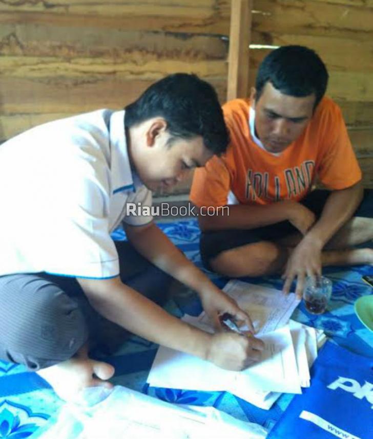 Dulunya Buruh Batu Bata, Pak Bendri Banting Stir Beternak Bebek