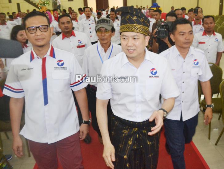 Ketum Perindo Lantik Tujuh DPD Perindo Dapil 1 Riau