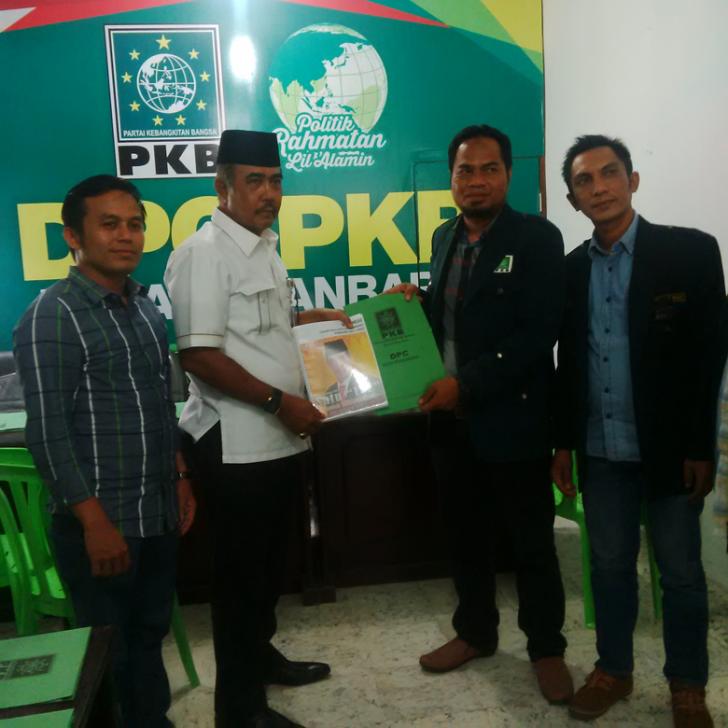 Bakal Calon Walikota Pekanbaru, Dastrayani Bibra Daftar ke PKB