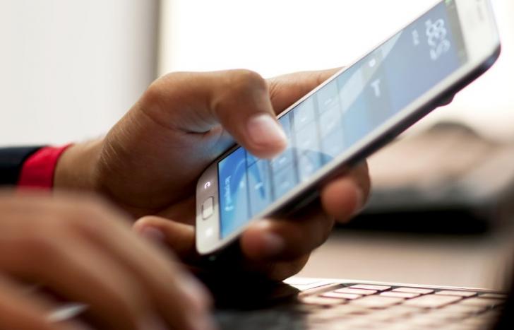 Awas, Ini Bahaya Smartphone Bagi Manusia