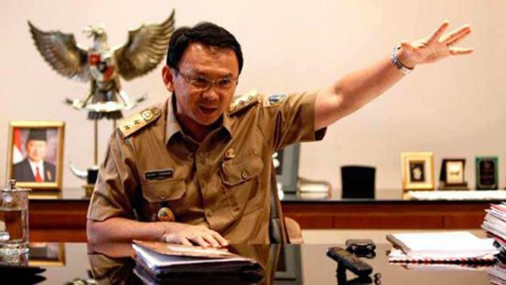 Pelecehan Al Quran, Al Maidah ayat 51. Ahok Dilaporkan ke Bareskrim, Polda Metro Jaya, dan Polda Sumsel
