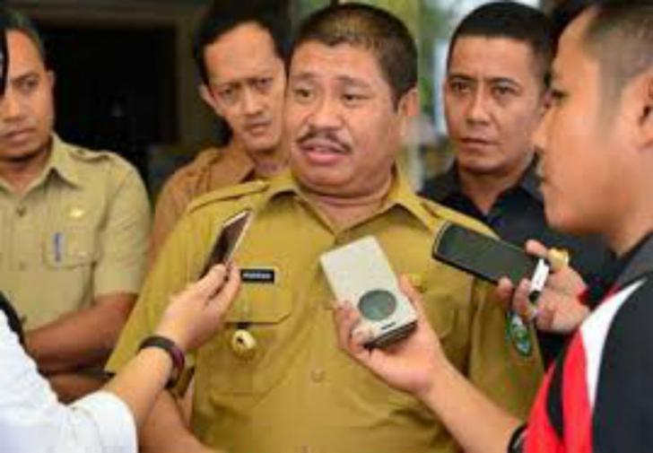 Bupati Bengkalis Minta Lulusan PT Jadi Wirausaha