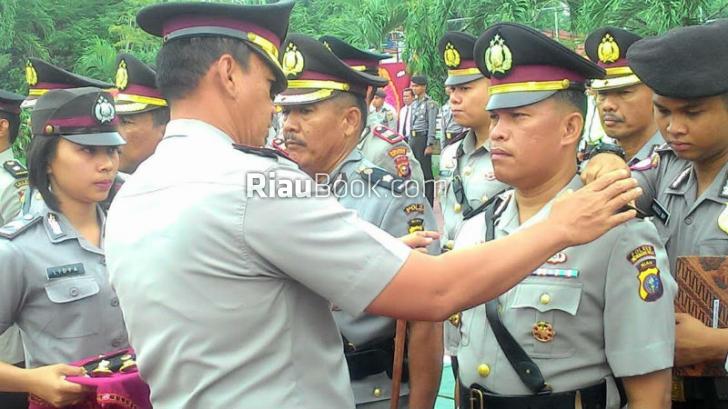 Penyegaran Ditubuh Polri, Sejumlah Pamen di Polres Inhu Mutasi