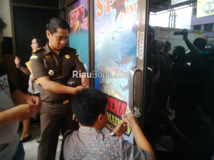 Dua Orang Warga Malaysia DPO Mabes Polri