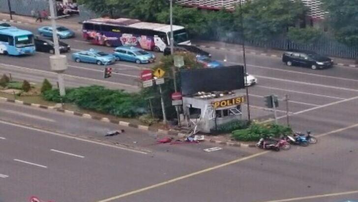 Polisi: Pelaku Bom Sarinah 7 Orang, 3 Tewas, 4 Sudah Diamankan