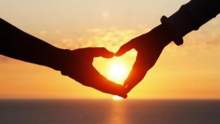 Penelitian Sebut Cinta Buat Tubuh Lebih Sehat