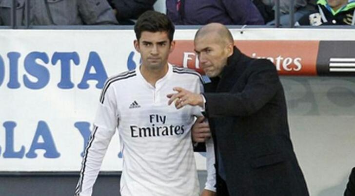 Final Copa Del Ray, Zidane Haramkan Barcelona Main di Santiago Bernabeu