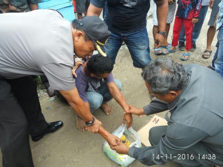Setelah Mengambil Paket Kiriman dari Medan, Pelaku Dicokok Polisi