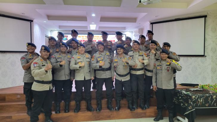 Kapolresta Pekanbaru Gelar Syukuran Bersama Ratusan Purna Brimob