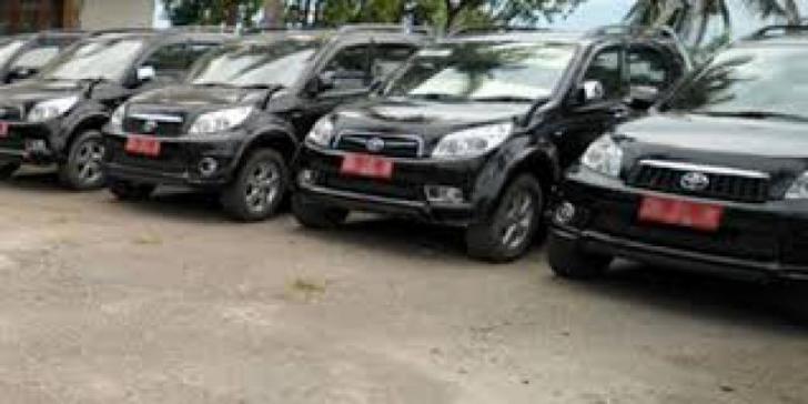 Banyak Mantan Birokrat dan Politisi Belum Kembalikan Mobil Dinas