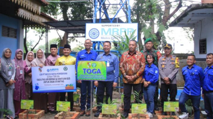 Masyarakat Kulim Tenayan Raya Dapat Bantuan Fasilitas Air Bersih