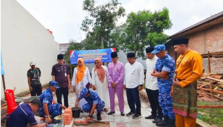 BAZNAS Bersama TNI AU Berikan Bantuan Rumah Layak Huni kepada Warga Tuah Karya
