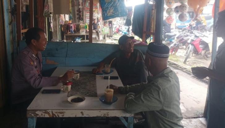 Cegah Pelaku Kejahatan, Polsek Pangkalan Kerinci Sosialisasi Kamtibmas kepada Masyarakat