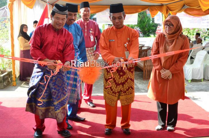 Hermanto Gunting Pita, Kantor Pos Cabang Bantan Resmi Beroperasi