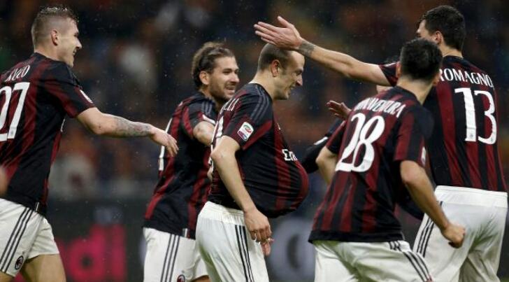 Mihajlovic Beri Kado Natal Terindah Buat Milanisti