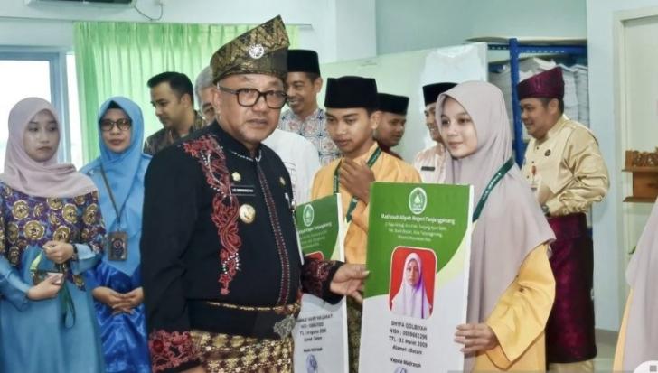 BRK Shariah Luncurkan Digitalisasi Keuangan SMA Tanjungpinang
