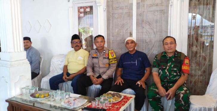 Bhabinkamtibmas Polsek Sukajadi Silaturahmi Masyarakat Pulau Karomah, Bersama Menjaga Keamanan