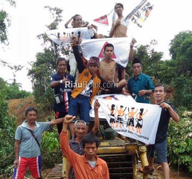 Anak Talang Tuntut Perusahaan Hengkang dari Hutan, Legislator Inhu: Ini Baru Unjuk Rasa
