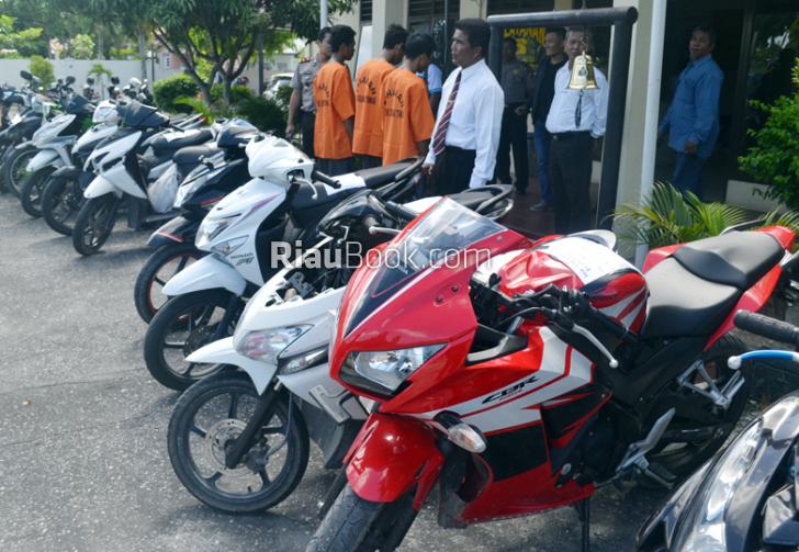 Korban Curanmor di Dumai Sempat Mengejar Pelaku Yang Membawa Kabur Motor Barunya