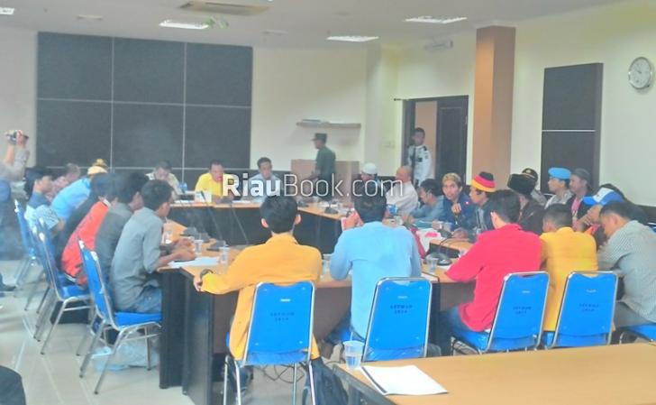 Mahasiswa Tolak Ranperda Resi Gudang Inhil, Katanya Lebih Baik Bangun BUMD
