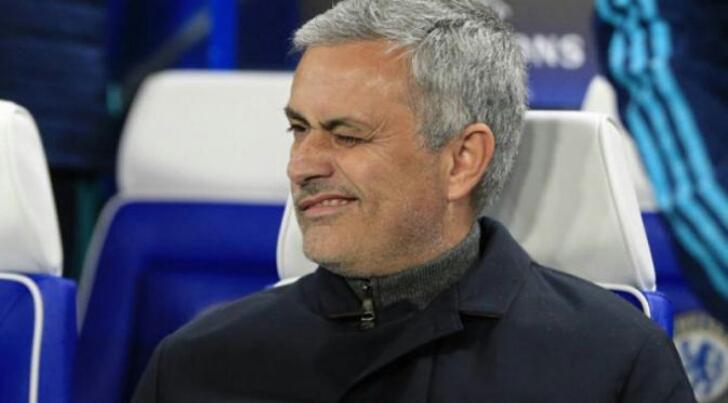 Bocor, Ini Besaran Gaji Jose Mourinho Jika Jadi Latih MU