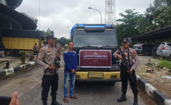 Pendistribusian Logistik Pilkada ke Kecamatan Pangkalan Kuras Berjalan Lancar