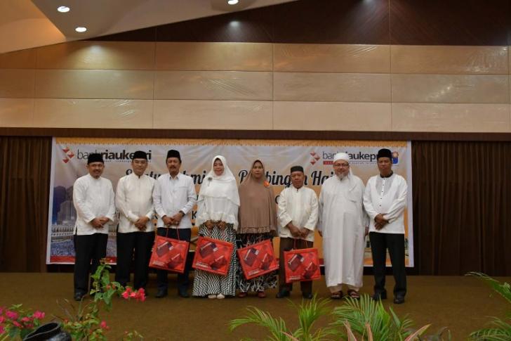 255 JCH Ikuti Pembekalan Bank Riau Kepri