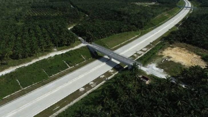 Libur Natal, Tol Bangkinang Dilintasi Ribuan Kendaraan