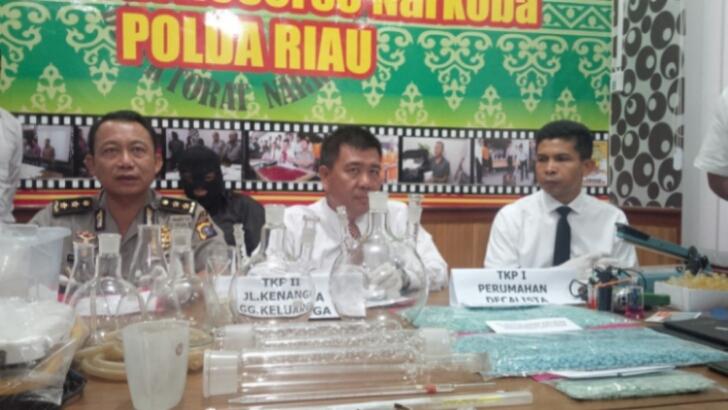 Kaki Tangan Warga Malaysia Berencana Dirikan Pabrik Sabu di Pekanbaru