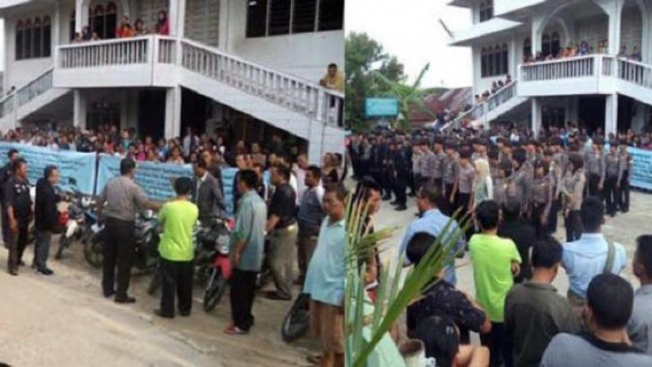 Jemaat Gereja di Pekanbaru Riau Ricuh, Ratusan Polisi Berjaga