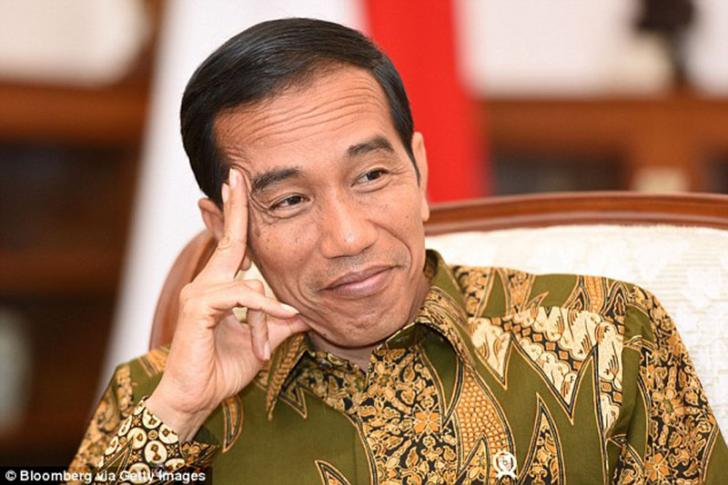 Kata Jokowi, Isu Serbuan TKA Asal China Hanya Fitnah