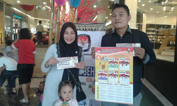 Meski libur Imlek, KPU Pekanbaru Tetap Turun Sosialisasi di Mall Ciputera