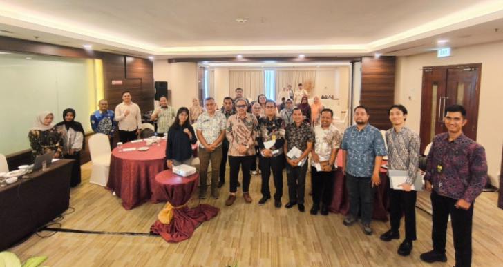 Menerangi Riau Tanpa Asap: Transformasi PLTU Koto Ringin Menuju Pembangkit Hijau Berbasis Komunitas yang Berkeadilan