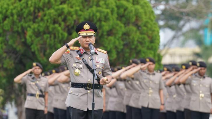 Polda Riau Berikan Bantuan Korban Bencana Alam Aceh, Sumut dan Sumbar