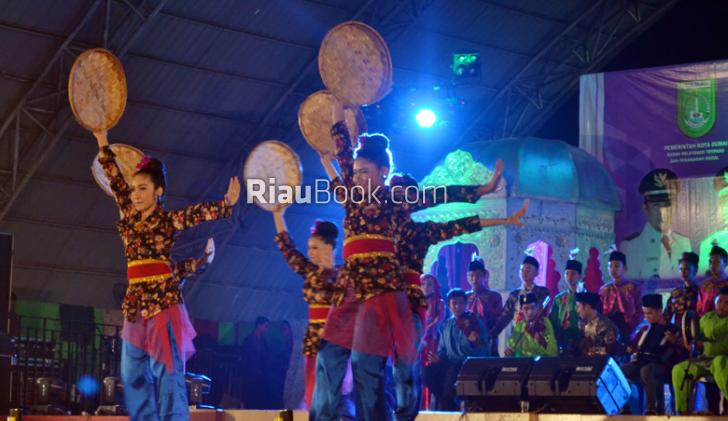 Meski Lesti Tidak Bisa Hadir, Artis KDI Tetap Meriahkan Malam Minggu di Dumai Expo 2016