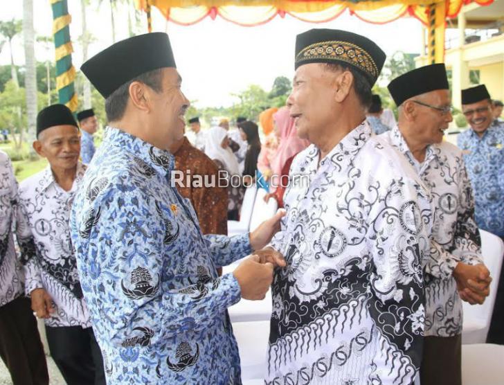 Syamsuar: ASN dan Guru di Siak Dituntut Profesional