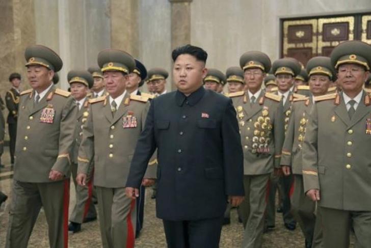 Lima Tahun Berkuasa, Laki-laki Ini Telah Membunuh 300 Orang. Termasuk Pamannya Sendiri