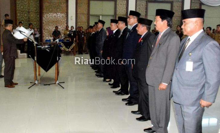 Inilah 13 Pejabat Baru Kampar yang Baru Dilantik