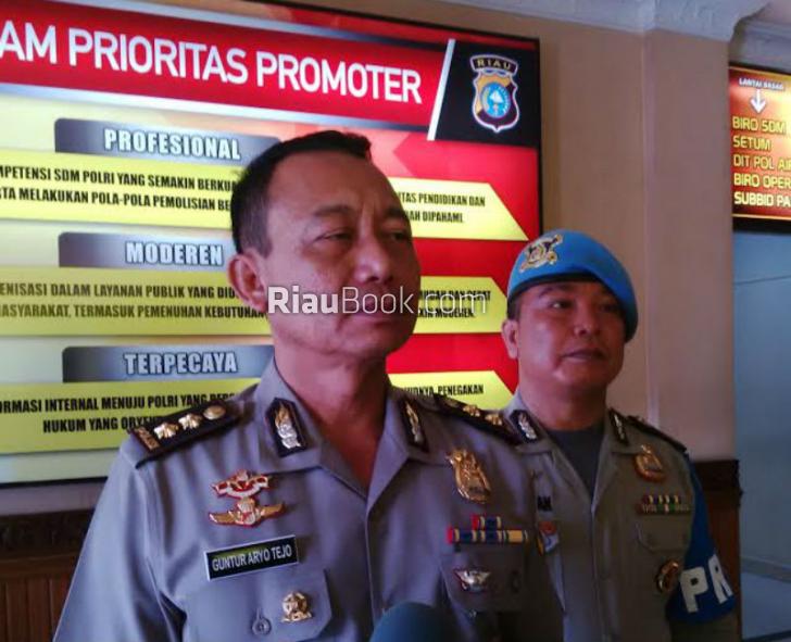 177 Perwira Menengah Polda Riau Naik Pangkat